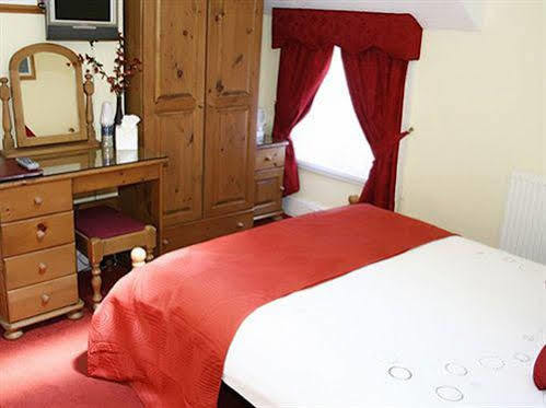Robyn'S Guest House Scarborough Ngoại thất bức ảnh